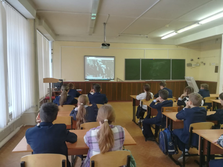 Внеурочное занятие по теме «Прорыв блокады Ленинграда».